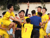 [ẢNH] Điểm mặt 16 đội bóng xuất sắc nhất mùa này