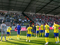 [ẢNH] Công Phượng cô đơn, bất lực nhìn đội nhà bại trận