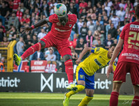 [ẢNH] Công Phượng cô đơn, bất lực nhìn đội nhà bại trận