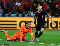 [ẢNH] 50 cầu thủ hay nhất thập kỷ (P2): Ai đủ tầm sánh ngang Ronaldo và Messi?