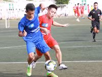 [ẢNH] Đương kim á quân THPT Phùng Khắc Khoan chật vật kiếm 1 điểm