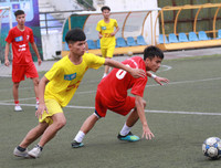 [ẢNH] 6 thắng 7 trên chấm luân lưu, cầu thủ trường Lý Thánh Tông khóc nức nở