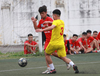 [ẢNH] 6 thắng 7 trên chấm luân lưu, cầu thủ trường Lý Thánh Tông khóc nức nở