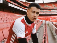 [ẢNH] Ngắm David Luiz, Aubameyang trong áo đấu mùa tới của Arsenal