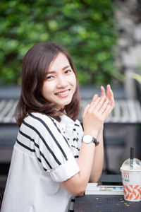 Chân dung cô gái sắp thay Hari Won trở thành vợ của Tiến Đạt