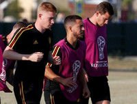 [ẢNH] Ronaldo thăng hoa, Messi, Salah và Neymar đều 