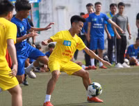 [ẢNH] So tài quyết liệt trong ngày khai mạc Giải bóng đá học sinh THPT Hà Nội 2019