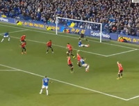 [ẢNH] Bruno Fernandes và VAR cứu M.U khỏi trận thua nghiệt ngã