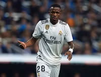 [ẢNH] 10 ngôi sao bị tuyển Brazil bỏ rơi ở Copa America 2019