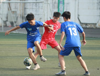 [ẢNH] Hạ trường Chuyên Nguyễn Huệ, THPT Ngô Sỹ Liên viết tiếp chuyện cổ tích