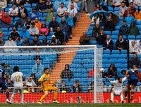 [ẢNH] Hazard lần đầu ra mắt, Real Madrid thắng hú vía