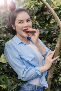 Lý Nhã Kỳ tận hưởng cuộc sống độc thân sau khi khép lại chuyện tình 10 năm