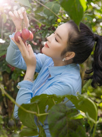 Lý Nhã Kỳ tận hưởng cuộc sống độc thân sau khi khép lại chuyện tình 10 năm