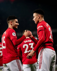 [ẢNH] M.U đã ngược dòng hủy diệt Newcastle như thế nào?