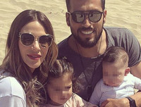 [ẢNH] Vợ tuyển thủ Argentina khoe ảnh khỏa thân táo bạo trên mạng xã hội