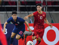 [ẢNH] Công Phượng sút trượt bóng: Tác hại khi dự bị quá lâu ở Bỉ?