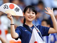 [ẢNH] Nhật Bản, Hàn Quốc hay Nga... CĐV đội nào xinh đẹp nhất World Cup 2018?