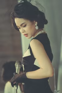 Giang Hồng Ngọc mang đến diện mạo mới cho 