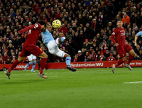 [ẢNH] Man City đã sụp đổ chóng vánh trước Liverpool như thế nào?