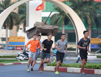 [ẢNH] Xuyên giá lạnh, luyện tập từ tờ mờ sáng để chinh phục Việt dã toàn quốc