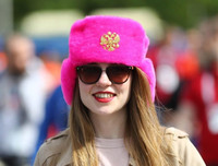 [ẢNH] Fans nữ xinh đẹp và cuồng nhiệt khắp nơi quần tụ về World Cup 2018