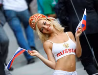 [ẢNH] Fans nữ xinh đẹp và cuồng nhiệt khắp nơi quần tụ về World Cup 2018