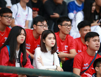 Cộng đồng mạng nhanh chóng tìm ra nữ sinh gây sốt ở giải bóng đá học sinh THPT