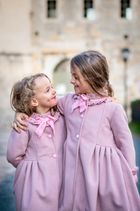 [Ảnh] Những khoảnh khắc ấn tượng về gia đình trên khắp thế giới