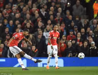 [ẢNH] M.U thua ê chề và bị loại khỏi Champions League như thế nào?