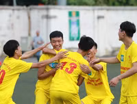 [ẢNH] 4 nhà cựu vô địch đã chơi thế nào trong trận ra quân?