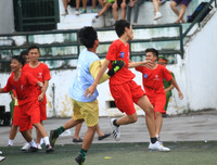 [ẢNH] Toàn cảnh các trận đấu nóng bỏng chiều 14-10