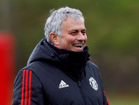 [ẢNH] Dàn sao M.U hí hửng trên sân tập, sẵn sàng 