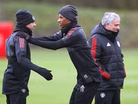 [ẢNH] Dàn sao M.U hí hửng trên sân tập, sẵn sàng 