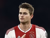 [ẢNH] Dàn sao thượng hạng đủ giúp Zidane khởi tạo 