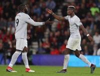 Không thèm bắt tay, mâu thuẫn giữa Pogba và HLV Mourinho lên tới đỉnh điểm