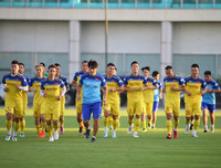 [ẢNH] Thầy Park đáp trả HLV Thái Lan, 'lên dây cót' cho học trò trước đại chiến