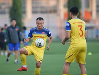 [ẢNH] Thầy Park đáp trả HLV Thái Lan, 'lên dây cót' cho học trò trước đại chiến