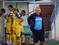 [ẢNH] Thầy Park đáp trả HLV Thái Lan, 'lên dây cót' cho học trò trước đại chiến