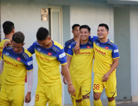 [ẢNH] Thầy Park đáp trả HLV Thái Lan, 'lên dây cót' cho học trò trước đại chiến