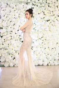 Khám phá hành lý nặng 160kg được Mỹ Linh mang đến Miss World 2017