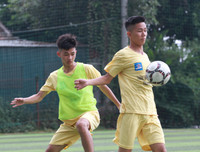 [ẢNH] Á quân THPT Phùng Khắc Khoan tích cực tập dứt điểm trước ngày ra quân