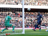 [ẢNH] Arsenal đã cắt đứt mạch bất bại của M.U như thế nào?