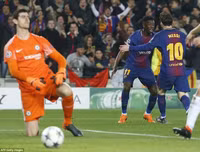 [ẢNH] Toàn cảnh màn hủy diệt Chelsea của Barca: Messi như một 