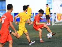 [ẢNH] Á quân THPT Nguyễn Thị Minh Khai 