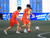 [ẢNH] Á quân THPT Nguyễn Thị Minh Khai 