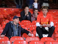 [ẢNH] Liverpool từng cay đắng mất chức vô địch bởi Chelsea như thế nào?