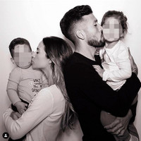 [ẢNH] Vợ tuyển thủ Argentina khoe ảnh khỏa thân táo bạo trên mạng xã hội