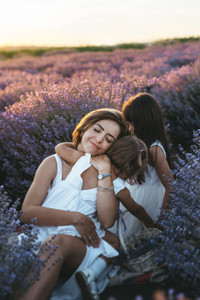 [Ảnh] Những khoảnh khắc ấn tượng về gia đình trên khắp thế giới