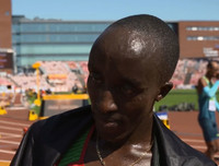 [ẢNH] Hài hước VĐV điền kinh 17 tuổi trông như ông già 67 tuổi