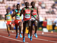 [ẢNH] Hài hước VĐV điền kinh 17 tuổi trông như ông già 67 tuổi